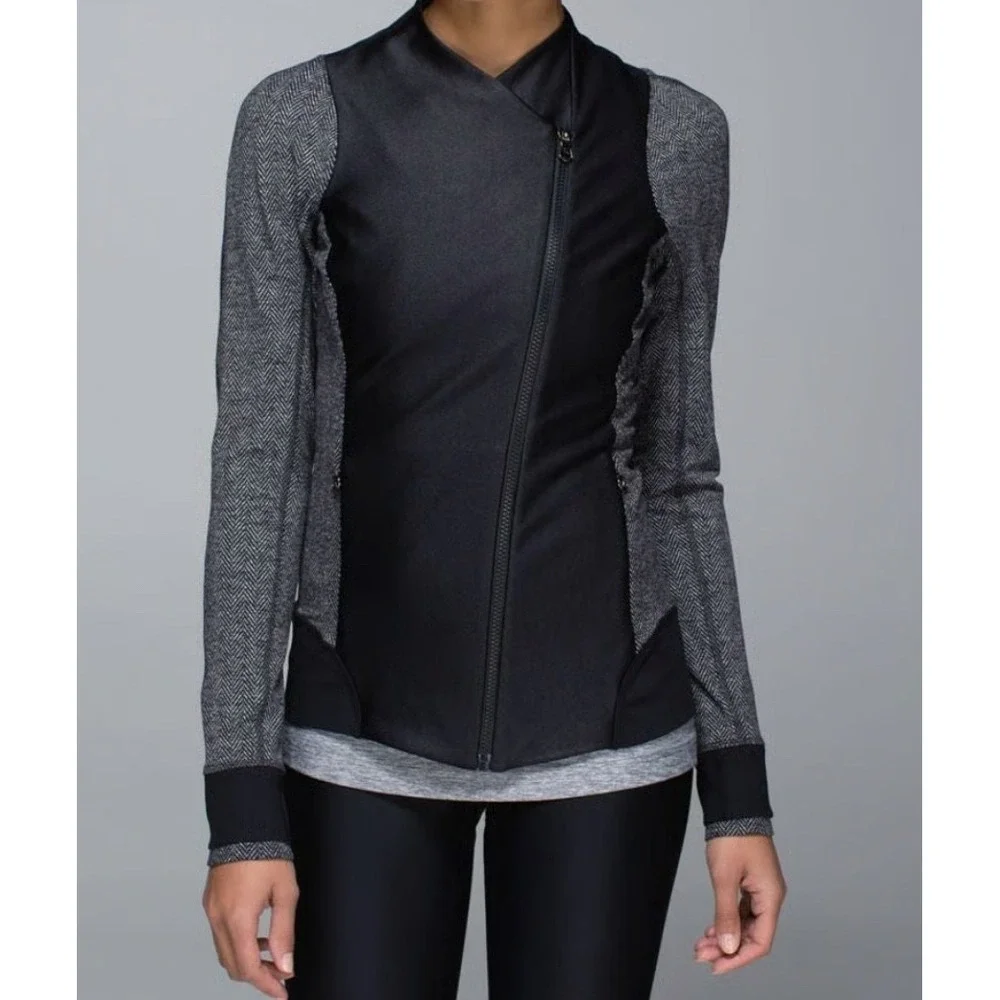 Lululemon Jacket Emerge Renewed Women Size 6 Gray Black Full Zip Moto Style Luon